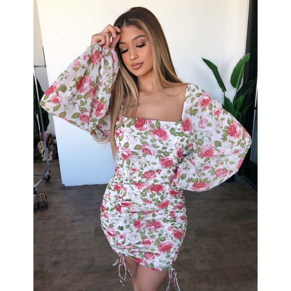 . OOTDFASH Garden Angel Long Sleeve Floral Multicolor Scrunch Dress - Picture 4 of 7